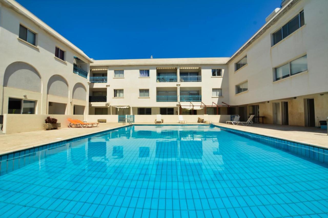 Апартаменты Myhome Delux, 3 Bedroom With Pool