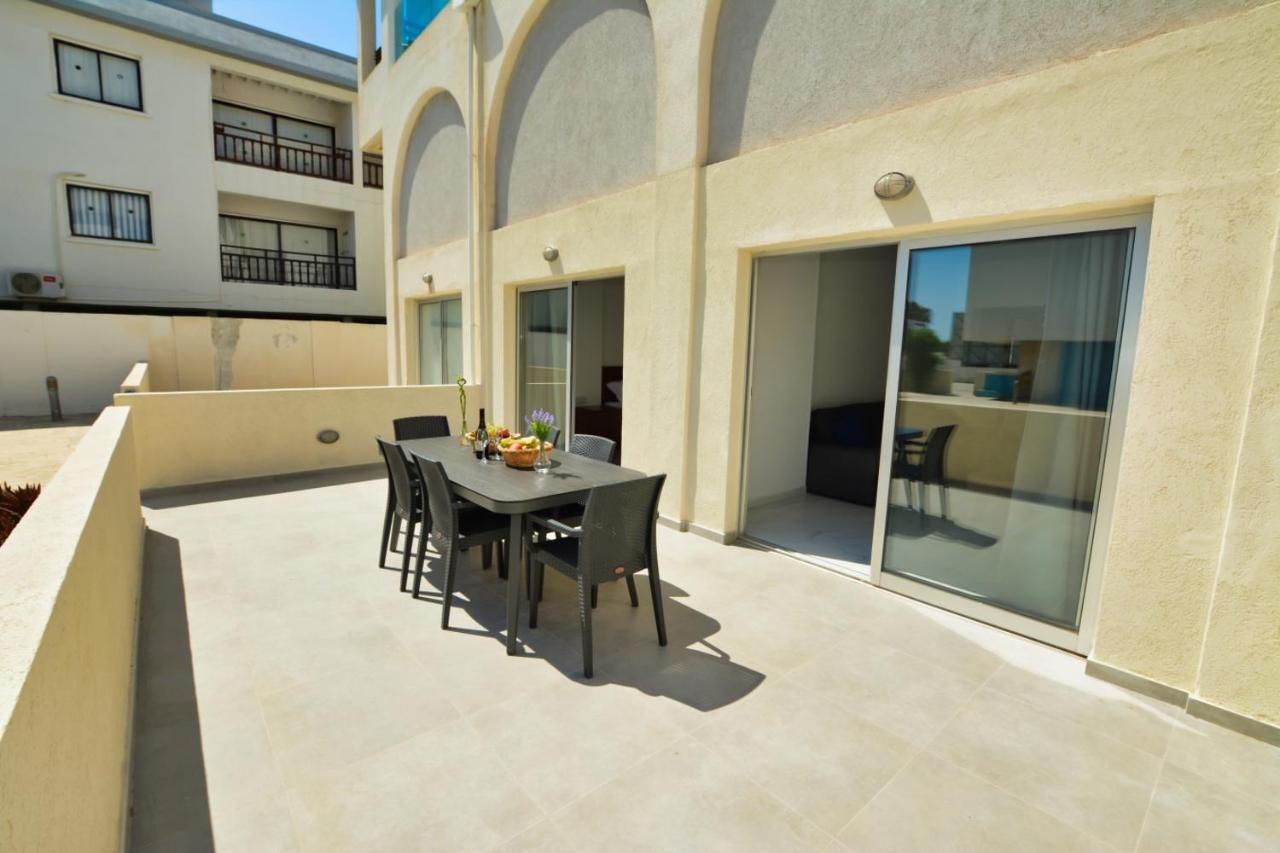 Myhome Delux, 3 Bedroom With Pool Appartement